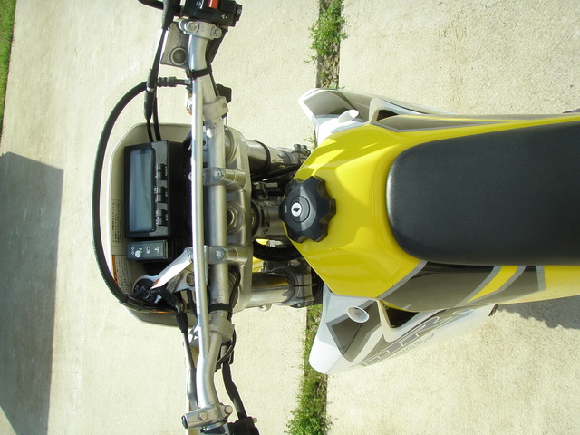 Купить мотоцикл Suzuki DR-Z400S 2000 фото 20